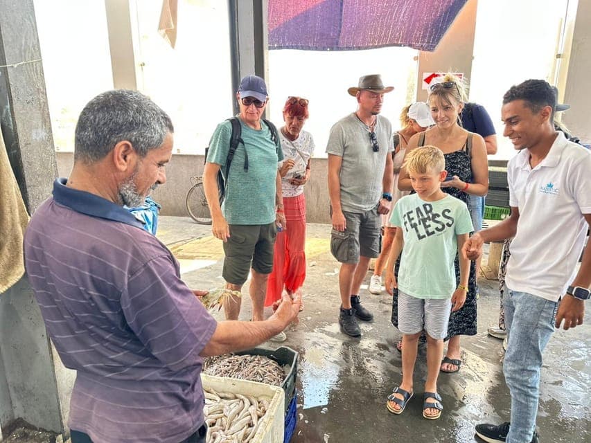 Hurghada: City Guided Tour with Local Market Stop