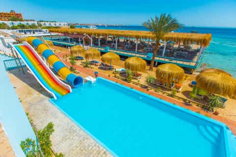 Hurghada: Aqua Park and Beach Experience