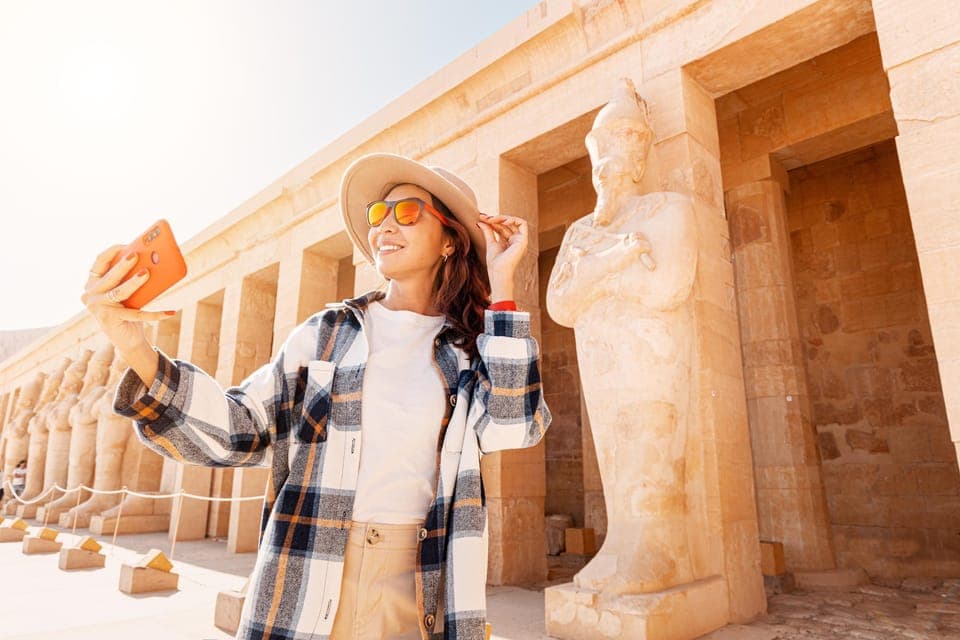 From Cairo: Luxor & Hot Air Balloon Private Trip by Plane