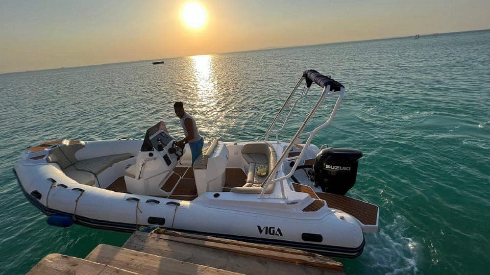 Hurghada: Private Speedboat to Orange Bay and White Island