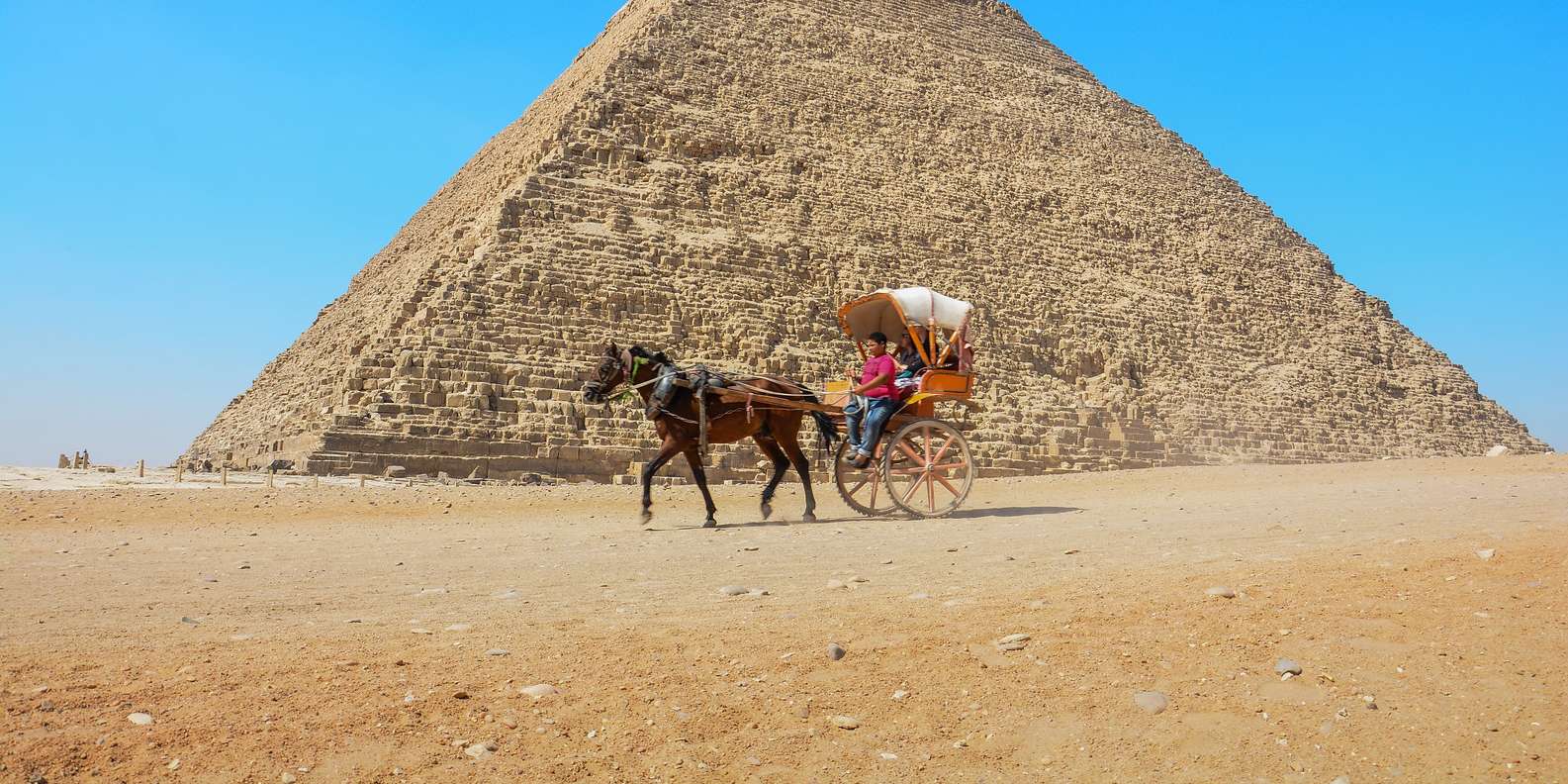 Private Overnight Tour to Cairo from Hurghada by Bus
