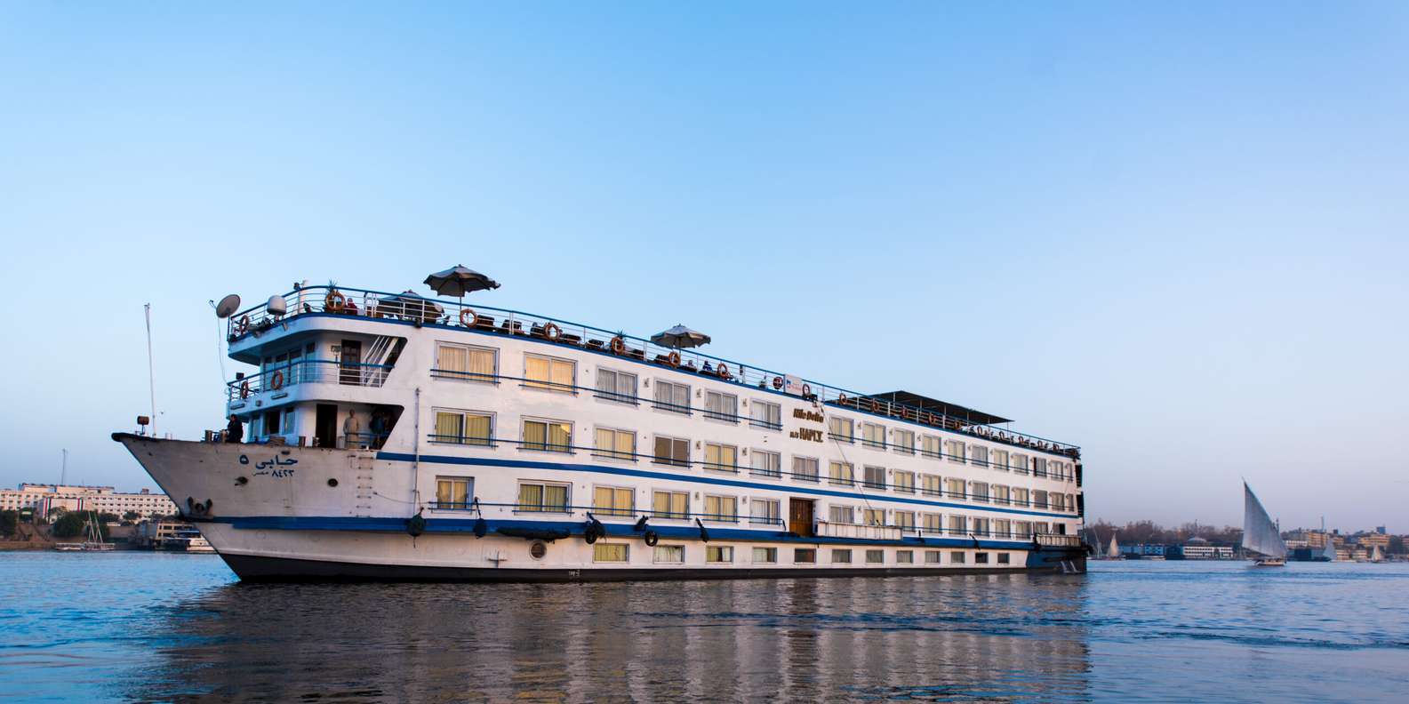 From Luxor: 4-Day Nile Cruise to Aswan with Balloon Ride