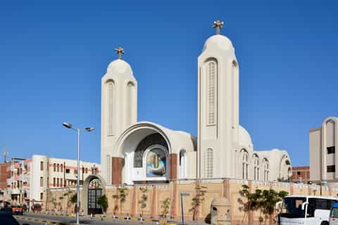 Hurghada: Guided City Highlights Tour with Shopping Stops