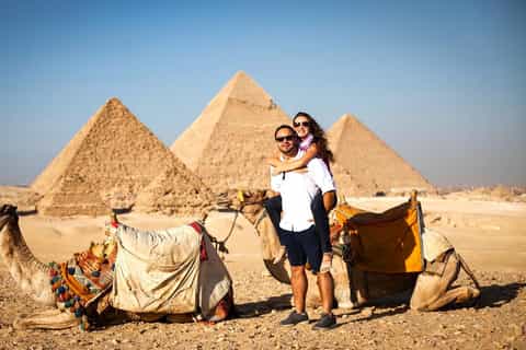 Hurghada: Giza Pyramids, Sphinx and Egyptian Museum Day Trip