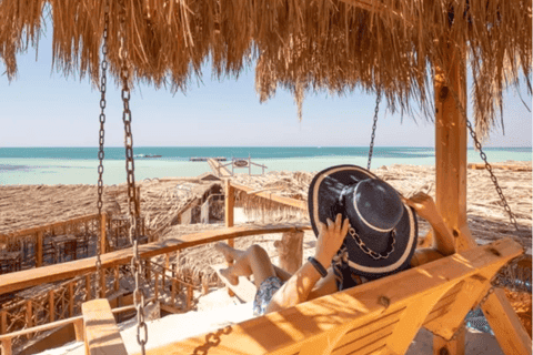 Hurghada: Orange Bay Yacht, Snorkeling, Breakfast & Lunch