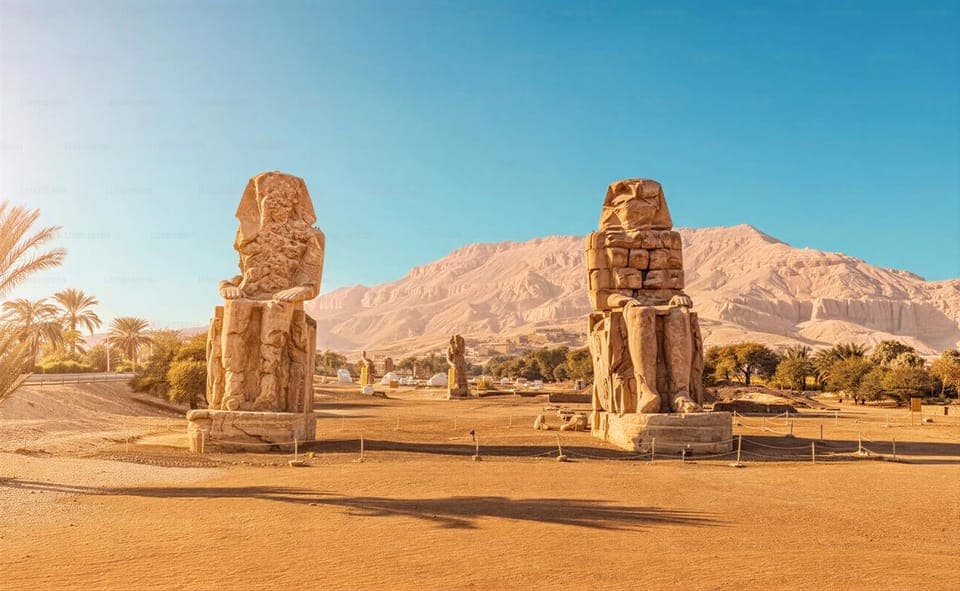 Hurghada: Luxor Day Trip with Small Group & Tutankhamun Tomb
