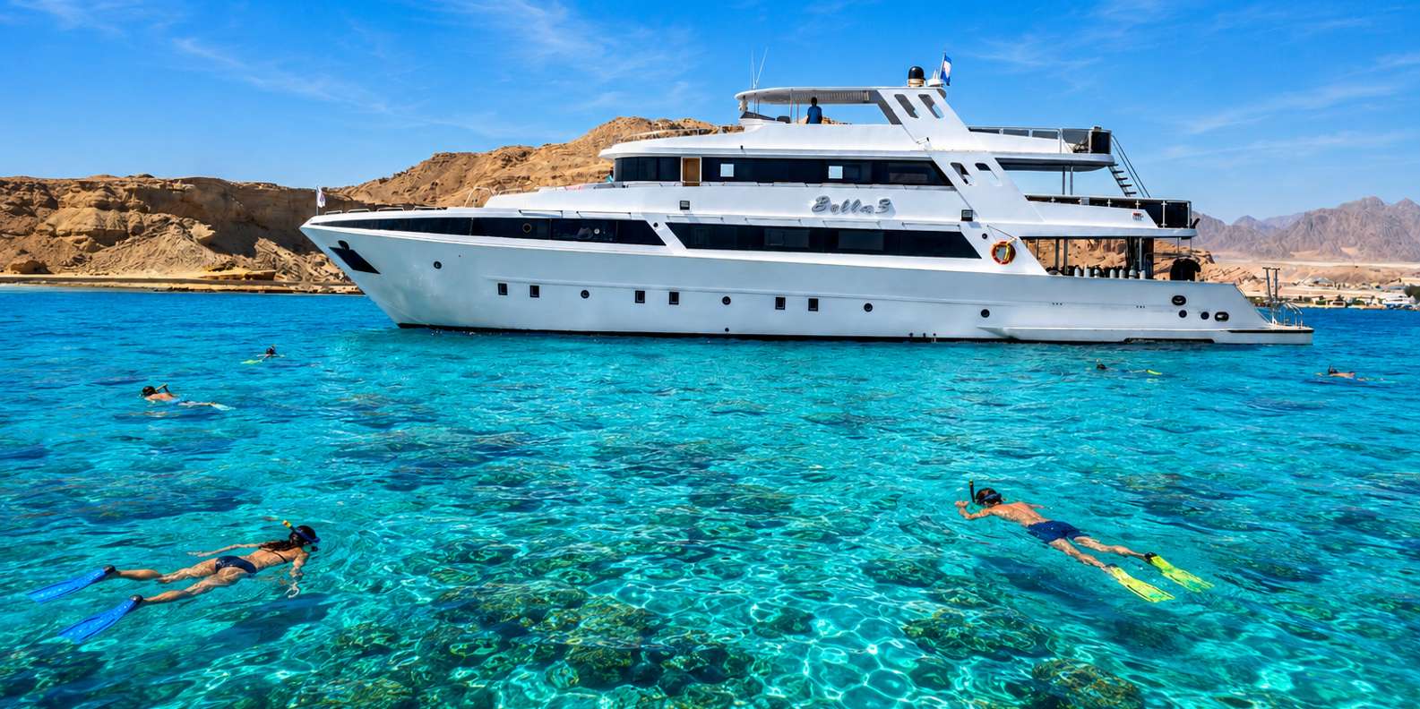 Sharm: Vip Snorkeling Cruise with international lunch