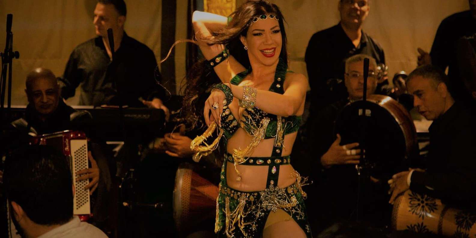 Cairo dinner Cruise with Belly dancer show