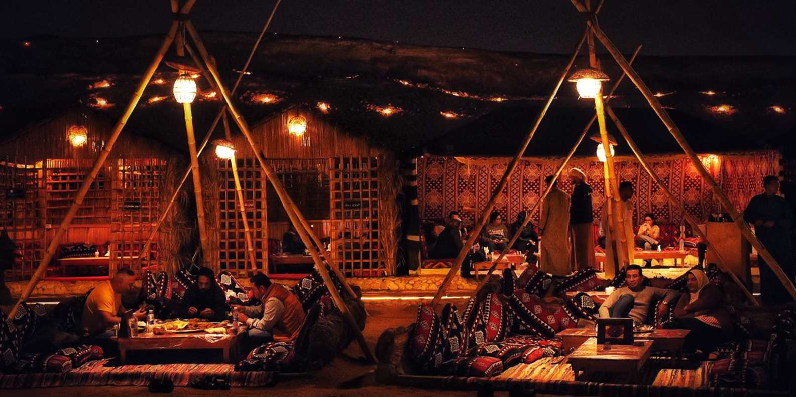 Cairo: Private Giza Pyramids Tour with Bedouin Village visit