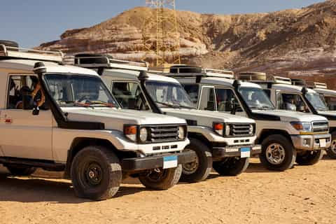 Makadi Bay: Jeep Safari Adventure with Bedouin guide
