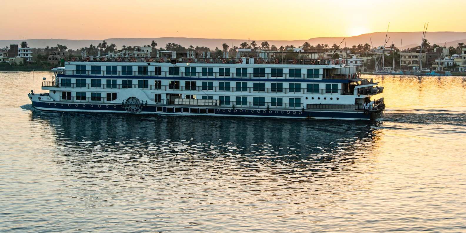 From Aswan: 4-Day 3-Night Nile Cruise with Hot Air Balloon