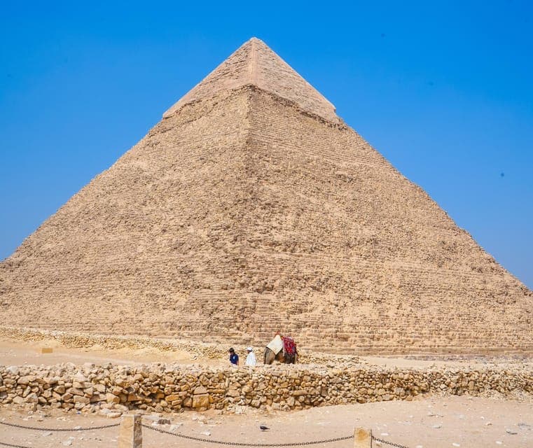 From Cairo/Giza: Pyramids, Memphis, and Sakkara Day Tour