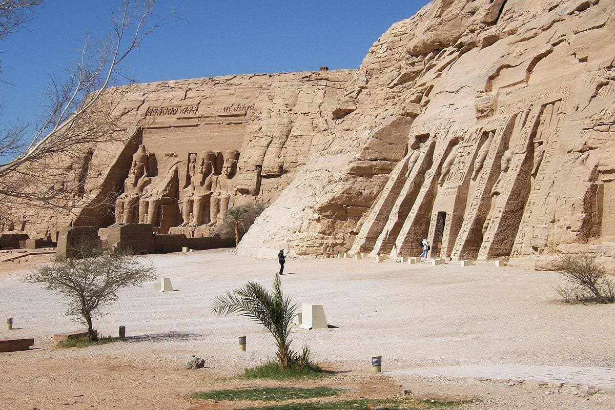 Flight Trip To Abu Simbel From Cairo