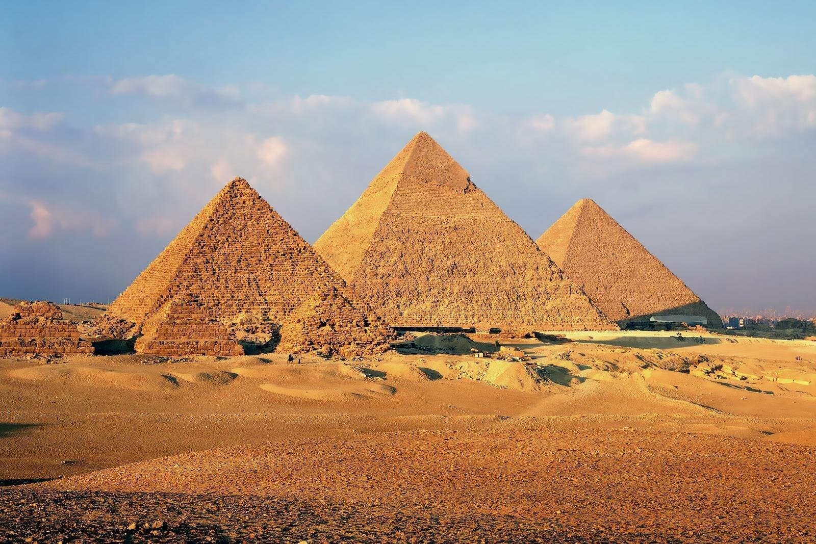 Pyramids Of Giza ,Sphinx, Memphis, Saqqara