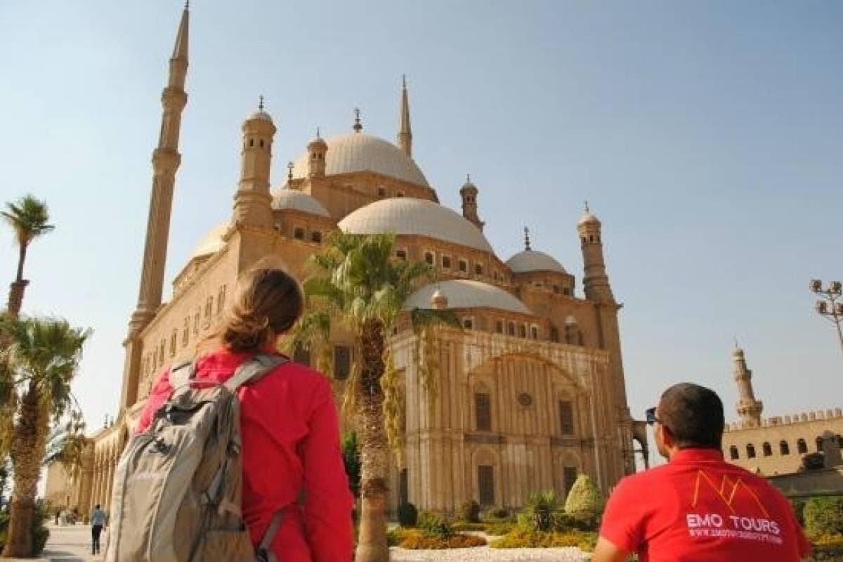 Cairo Day Tour To Giza Pyramids, Old Cairo, Citadel & Bazaar