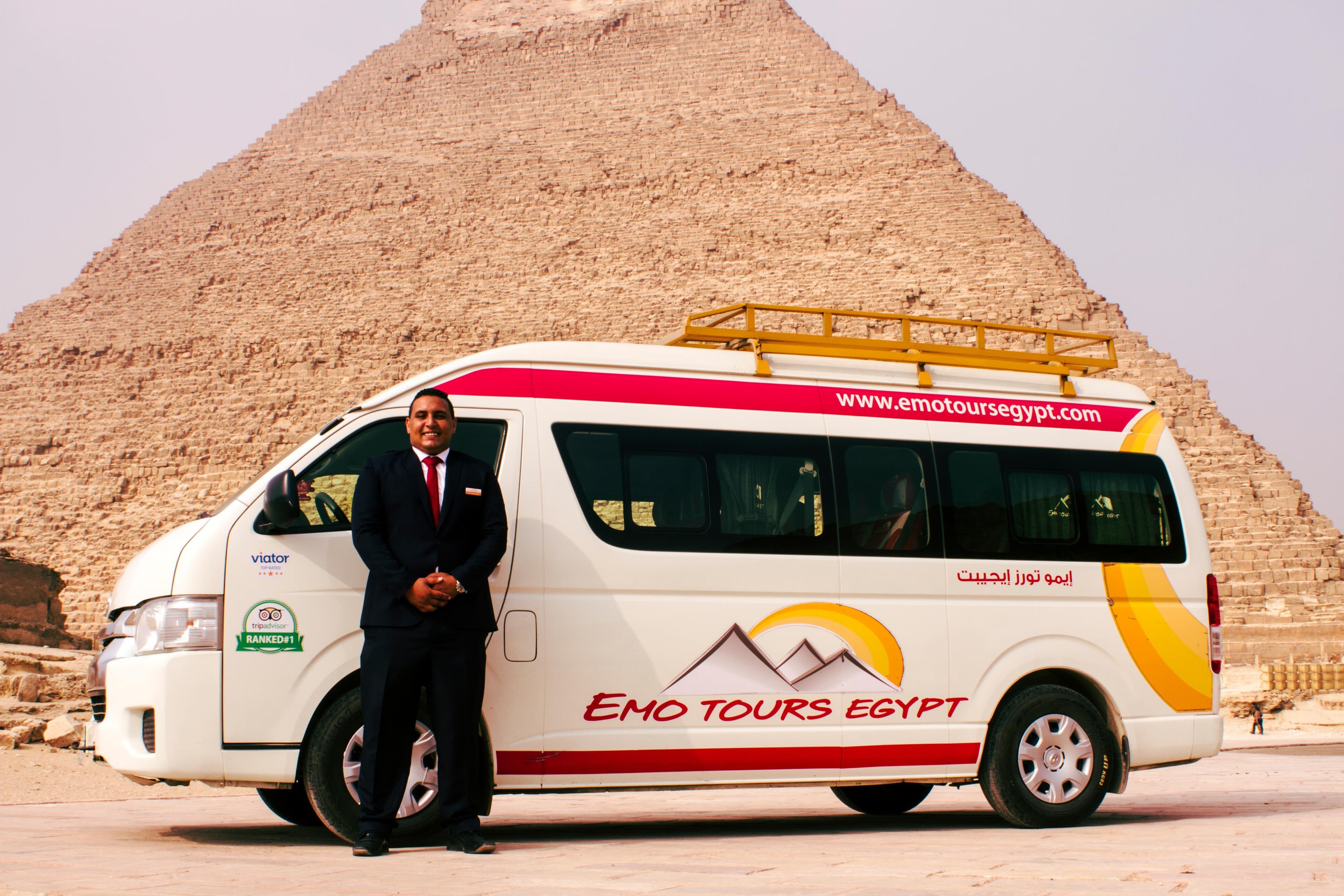 Private Transfer from Cairo airport to Pyramids area