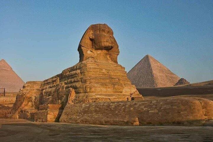 Discover The Ancient Pyramids of Egypt in 2 Days