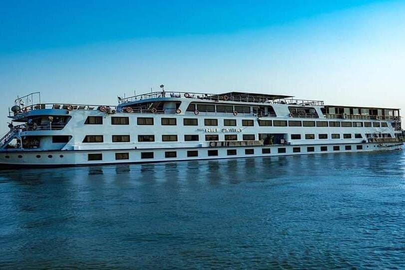 Private River Boat Nile Cruise In Cairo with Pickup