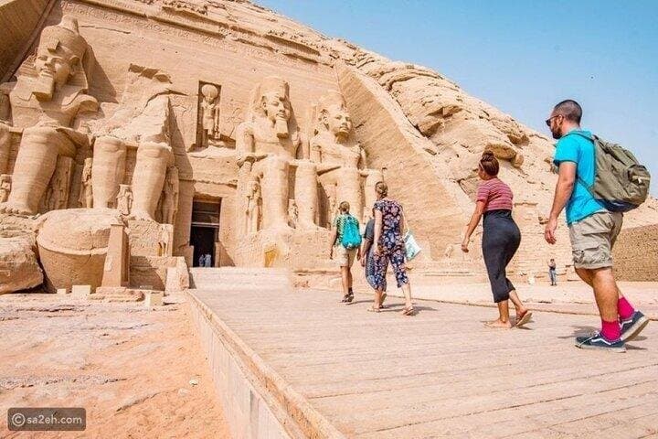 Cairo : 2 Day Luxor By Plane , Balloon, 5* Hotel & Entrance Fees
