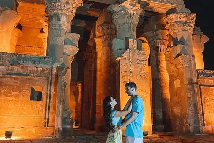 Aswan to Luxor via kom ombo and EDFu temples