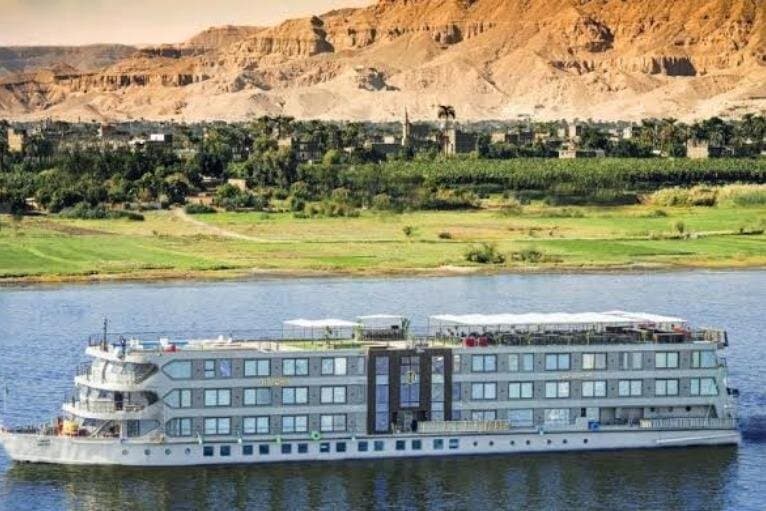 5 days Nile Cruise from Luxor to Aswan 4 Nights