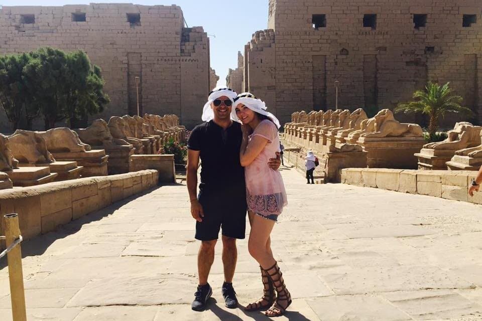 Cairo: Overnight all inclusive tour in Luxor & Hot air Balloon by Plane