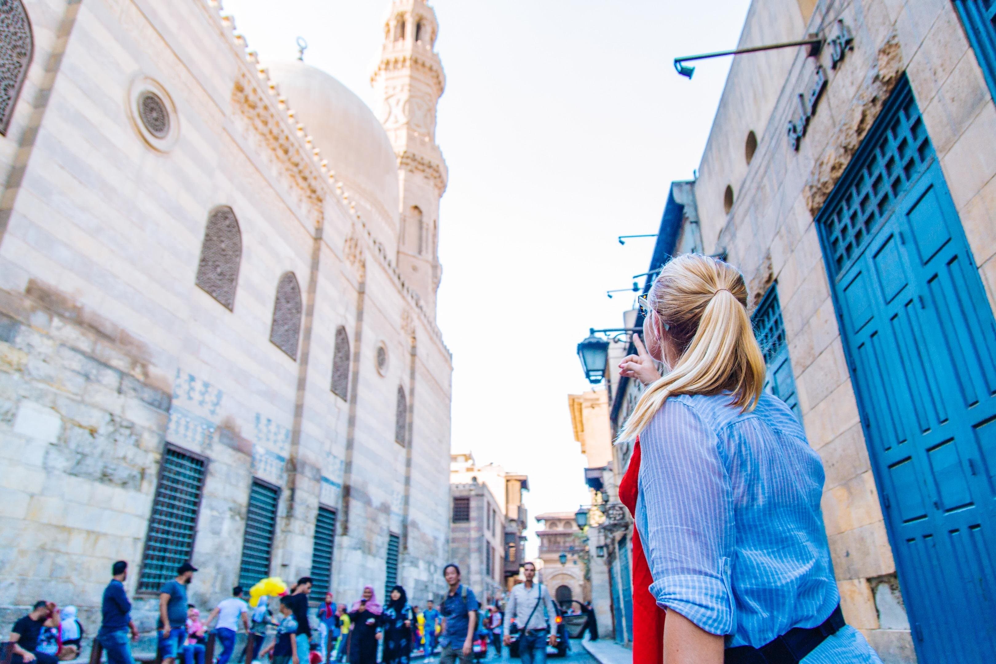 Downtown Cairo Half-Day Tour with Egyptian Dinner