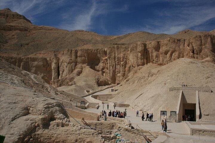 package Luxor Hot Air Balloon&Full-Day Tour in west Bank of Luxor