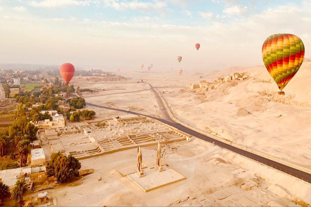 Luxor Day Tour: Hot Air Balloon, Temples & Nile (Lunch Included)