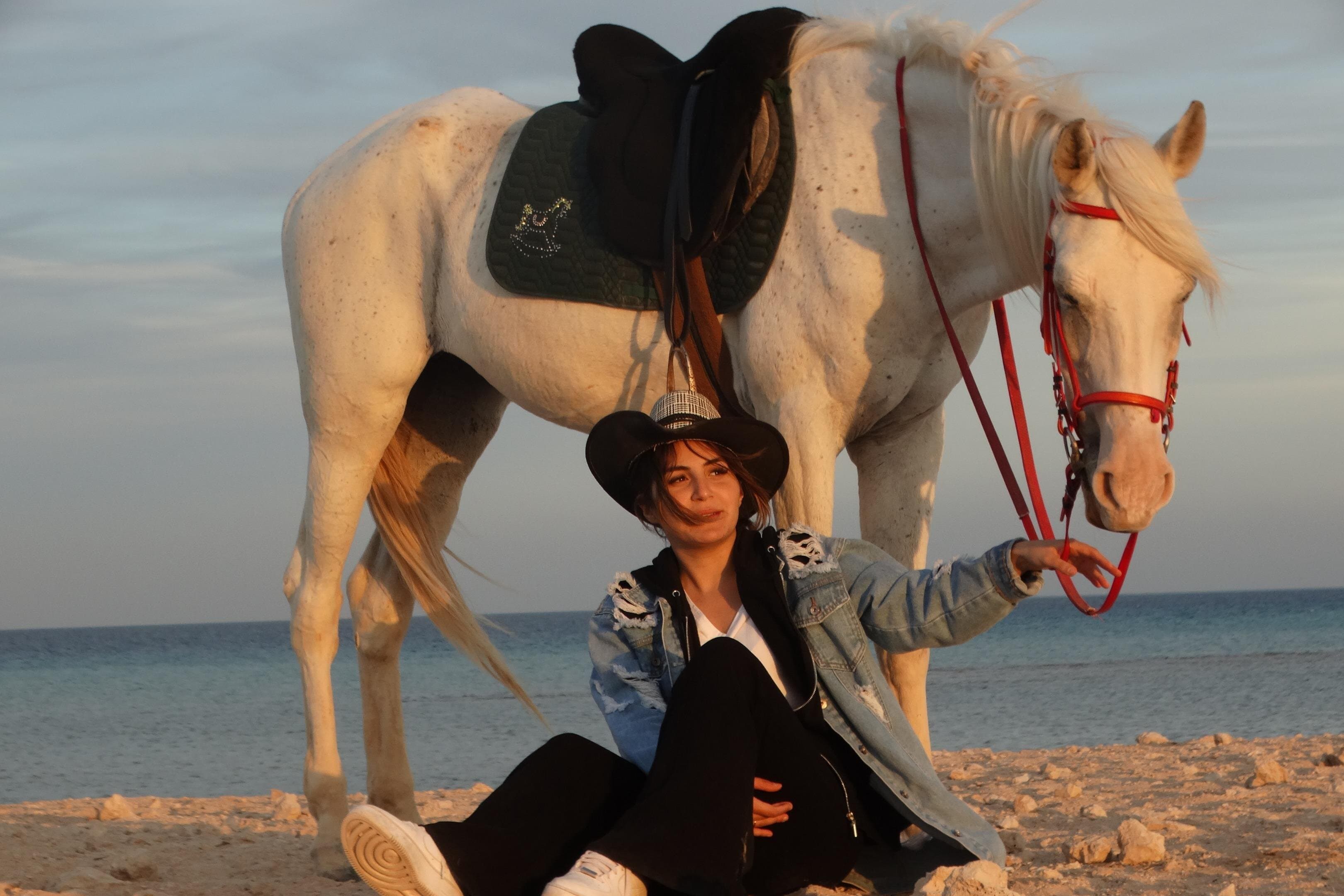 Horse Riding 3 Hours Experience Beach, Desert & Swimming-Hurghada