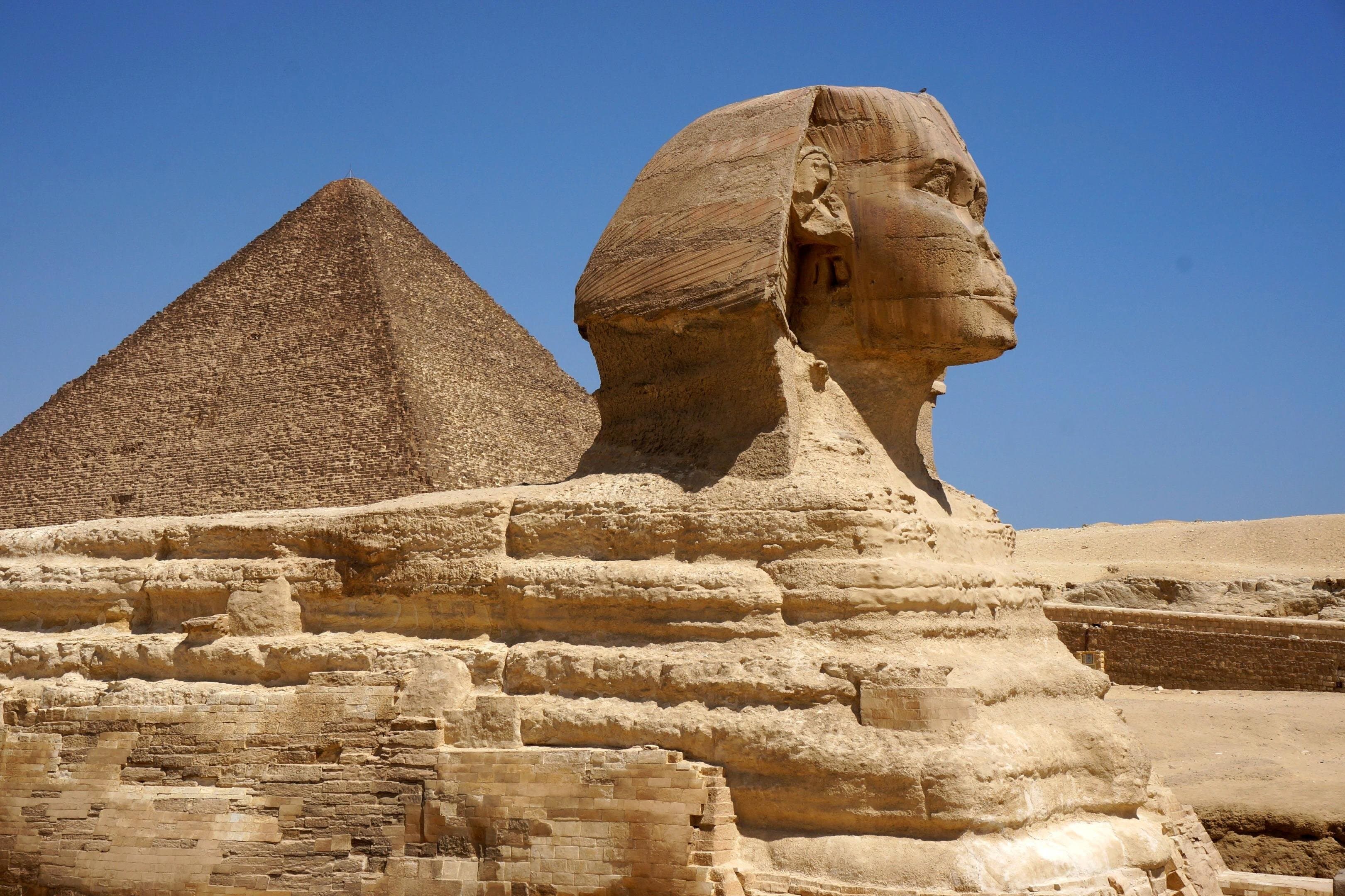 Tagestour in kleiner Gruppe nach Kairo im Minivan ab Hurghada