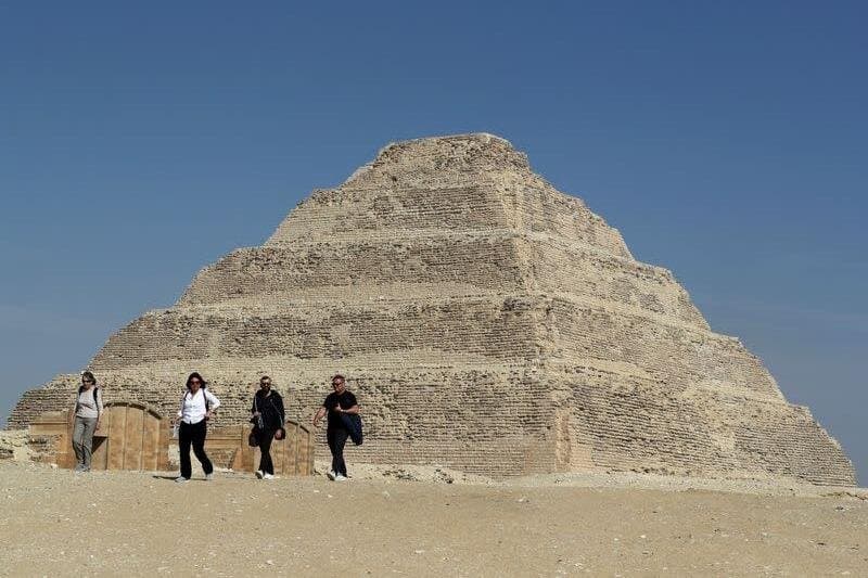 Private Day Tour to Saqqara Memphis and Dahshur Pyramids
