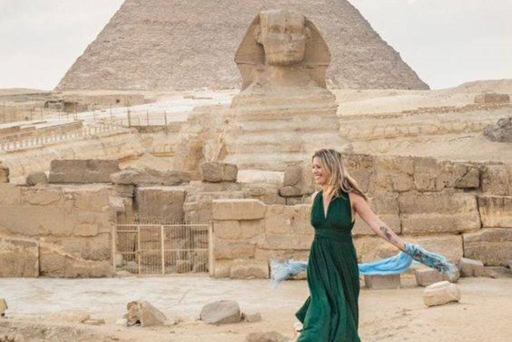 Cairo by Plane Day Trip to Pyramids and Museum - Sharm El Sheikh
