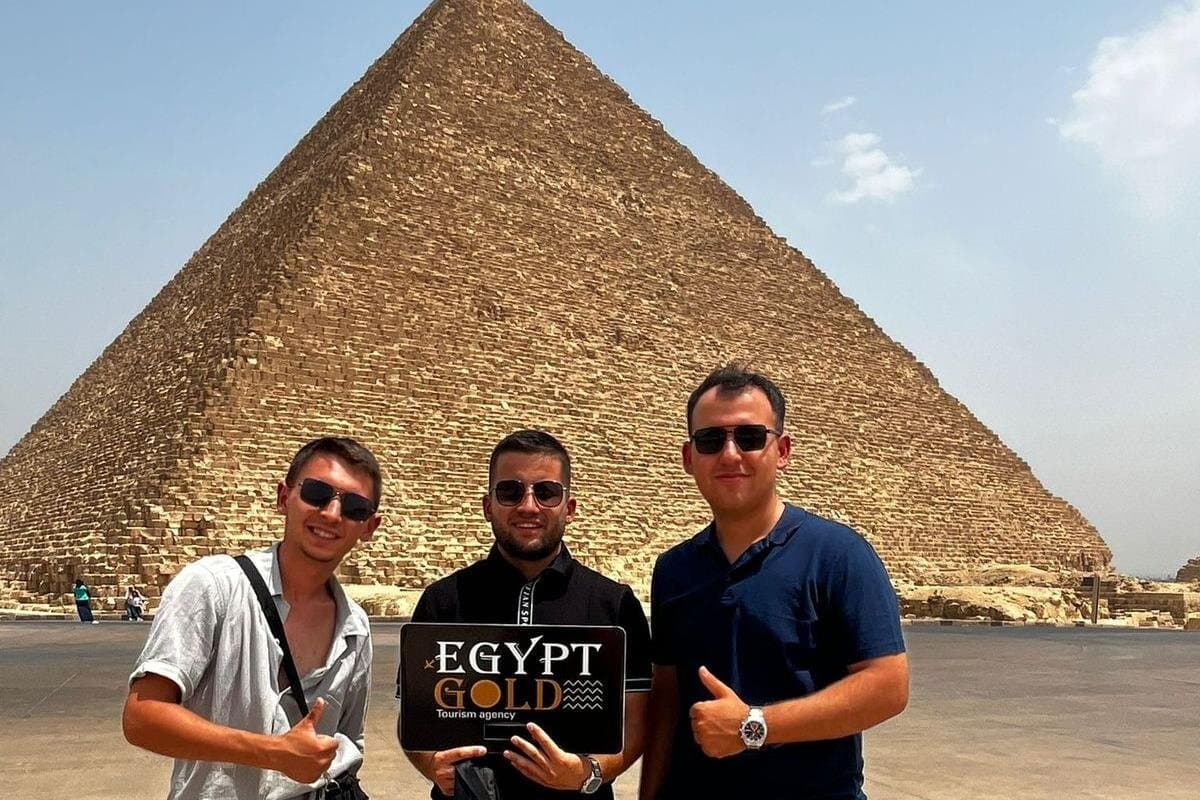 Tour to Giza Pyramids, Dahshur, Memphis, Saqqara with Lunch