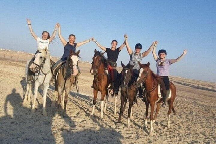 1 Hour Horse Riding at the Amazing Desert & transfer : Marsa Alam