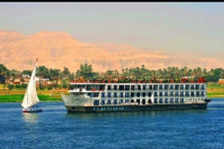 Nile Cruise from luxor for 4 nights / 5 days and visit abu simbel temple