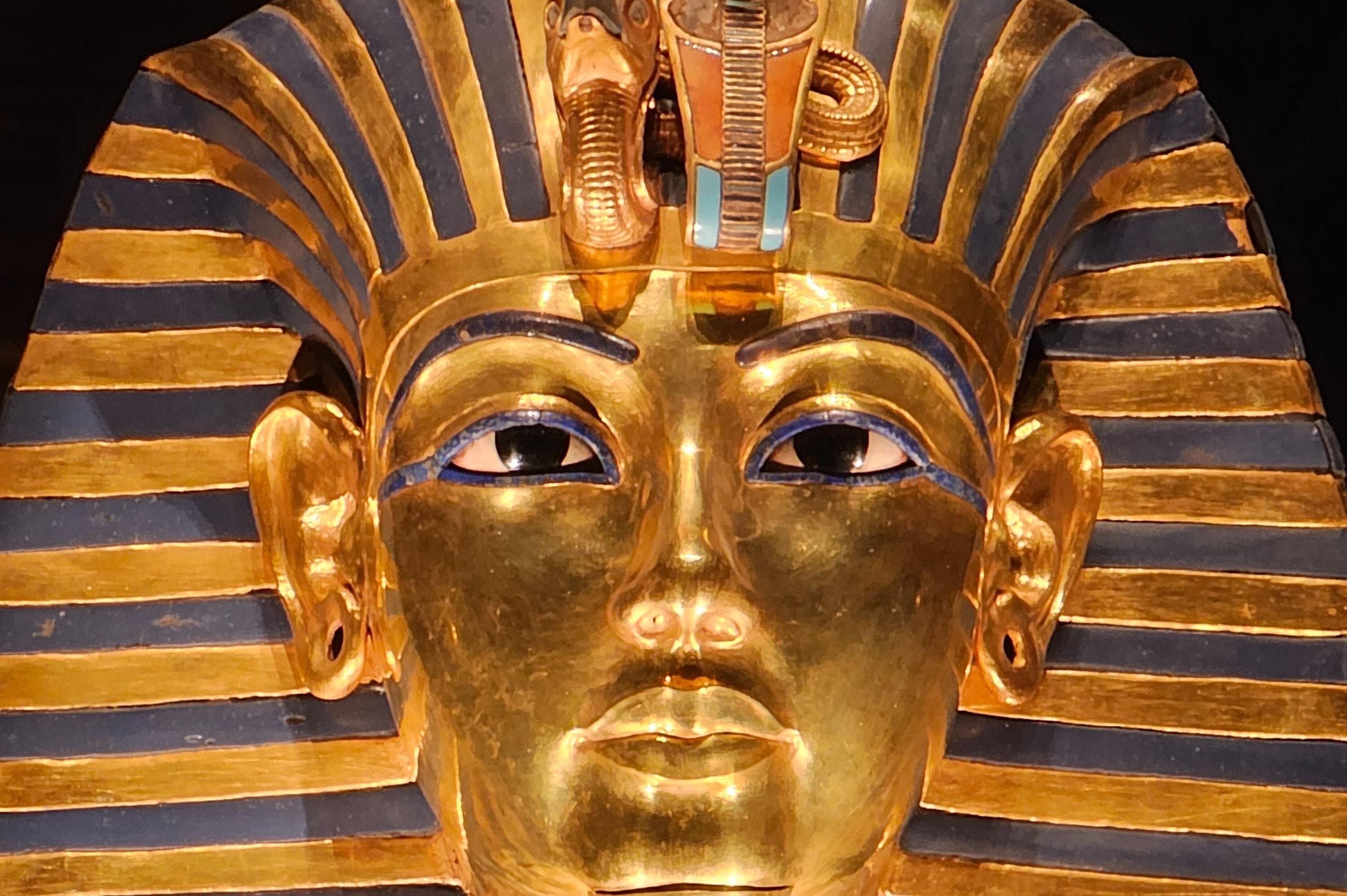 Full Day Giza Pyramids, Sphinx, Grand Egyptian Museum, king Tut