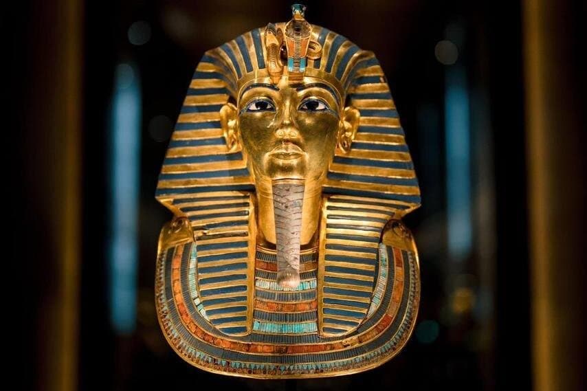 Private Guided Tour of the Grand Egyptian Museum