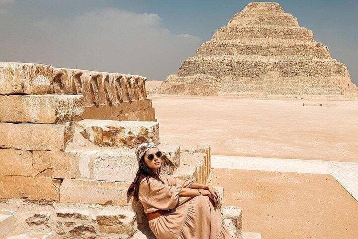 Private Day Tour in Giza Pyramids Sphinx Memphis and Saqqara