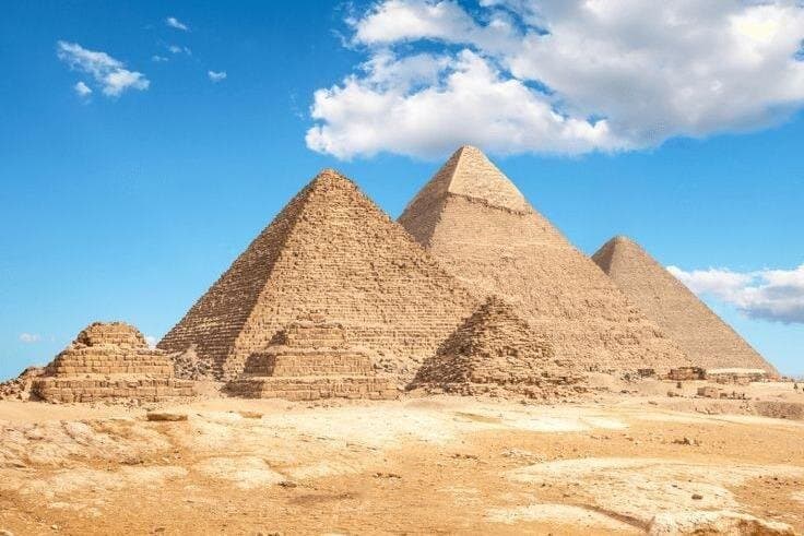 Cairo Tour: Grand Egyptian Museum& Pyramids Mini Group from Sharm