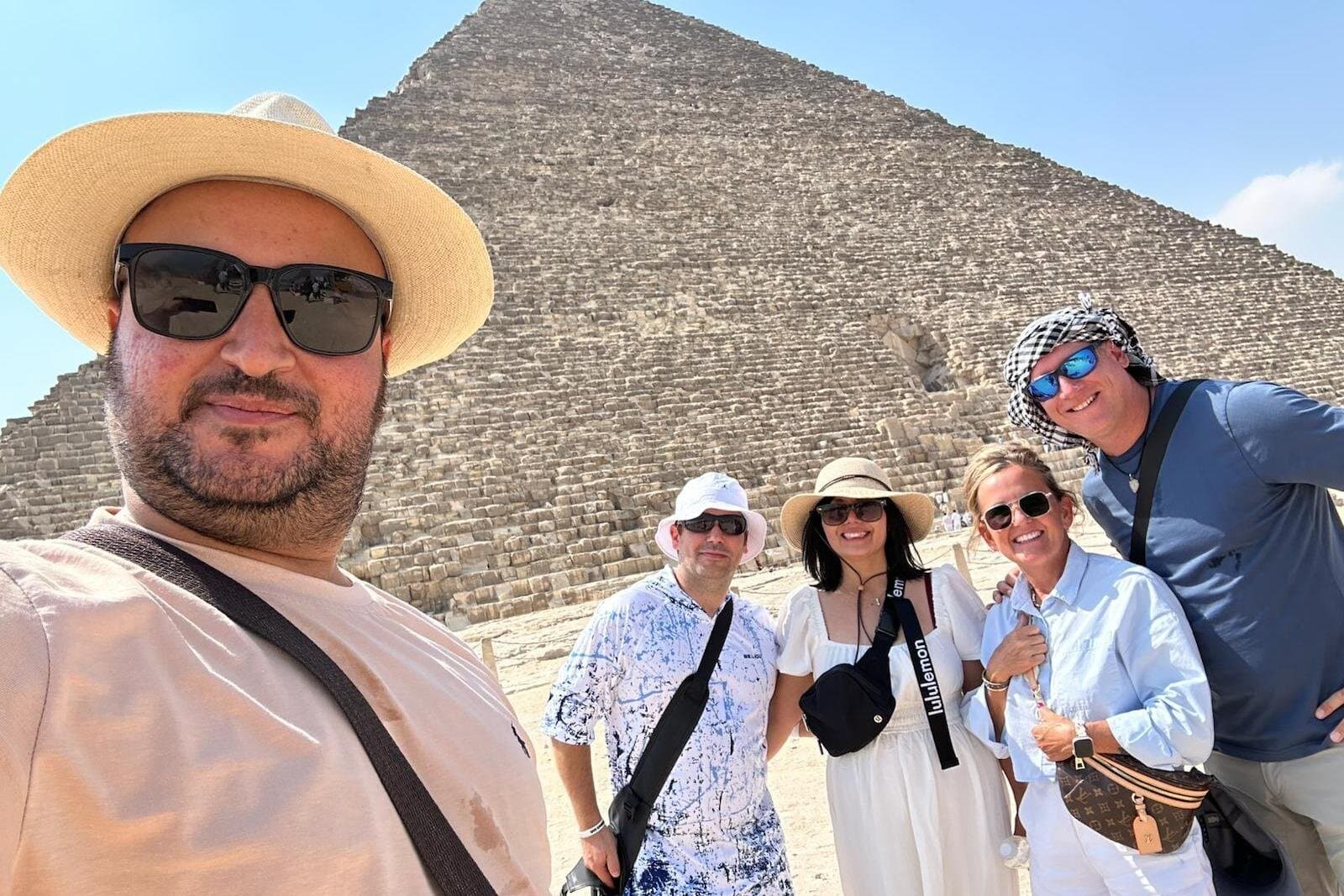 Private Giza Pyramids & Sphinx Tour with Licensed Egyptian Guide