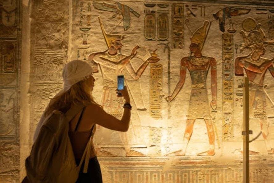 Private Full Day Luxor Tour from Hurghada with Professional Guide