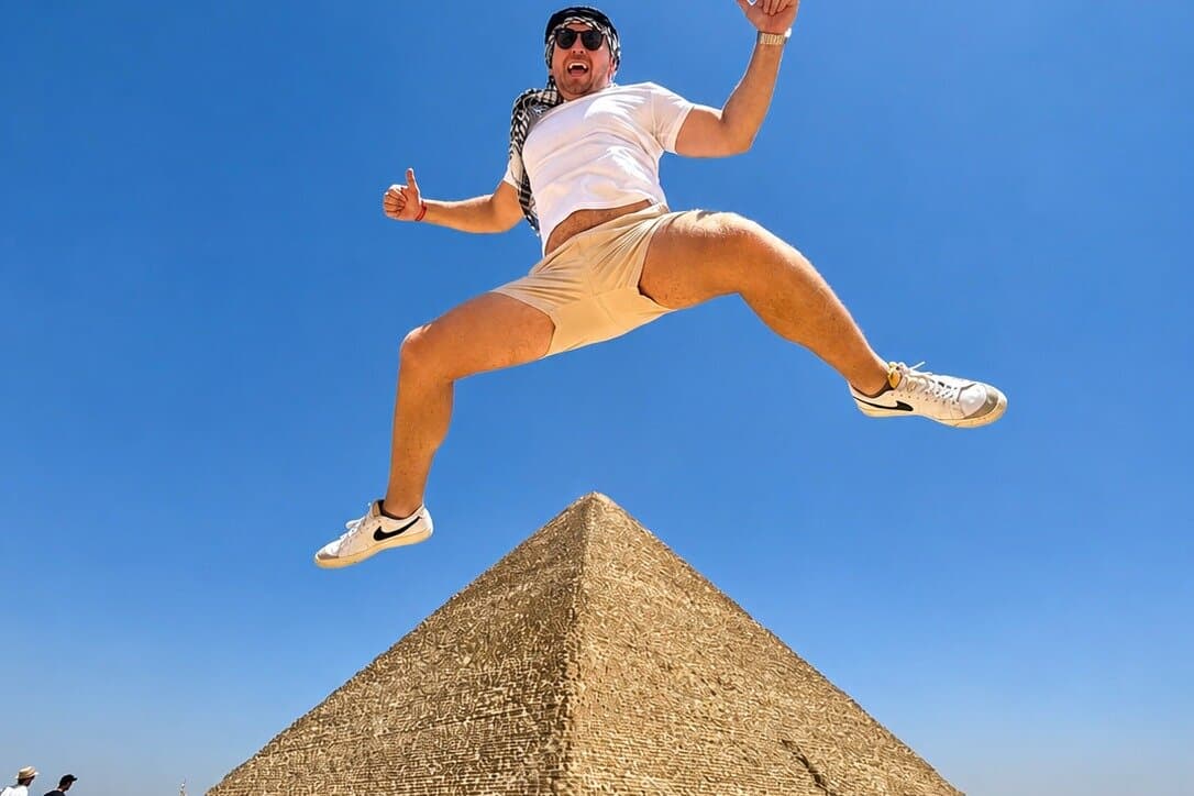 Cairo Pyramids, Sphinx, Saqqara & Memphis Tour with Lunch