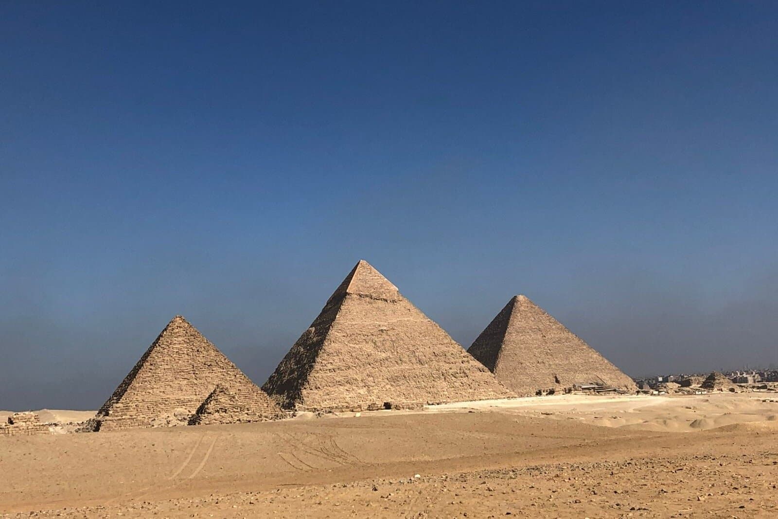 Private Tour Giza Pyramids Sphinx inside Pyramid Tomb and Lunch