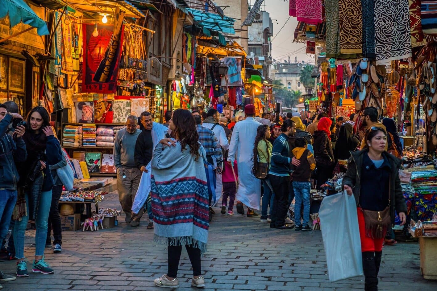 VIP Cairo Night Tour Al Muizz Street and Khan El Khalili Bazaar