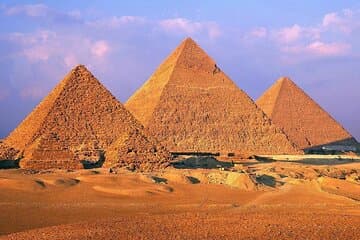 Cairo Day Tour: Pyramids, Grand Egyptian Museum & Khan El Khalili