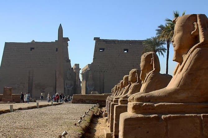 Luxor Private Guided Day Tour from Cairo by Flight Included Lunch