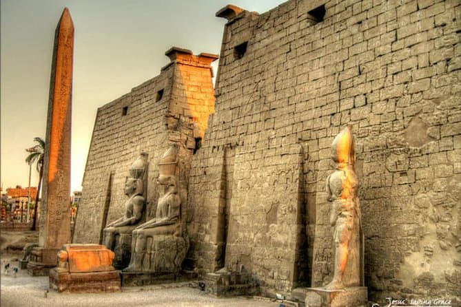 Luxor Full-Day Private Tour of the East Bank