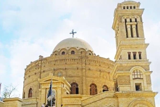 Day Tour To Coptic Cairo and Cave Church