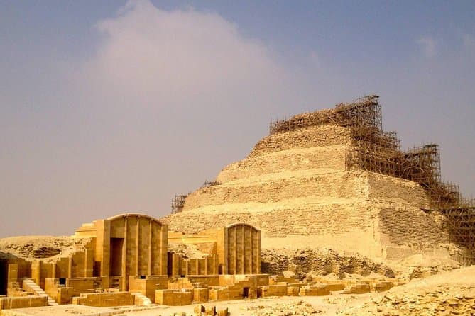 Cairo Layover Tours to Memphis Sakkara & Dahshur Pyramids